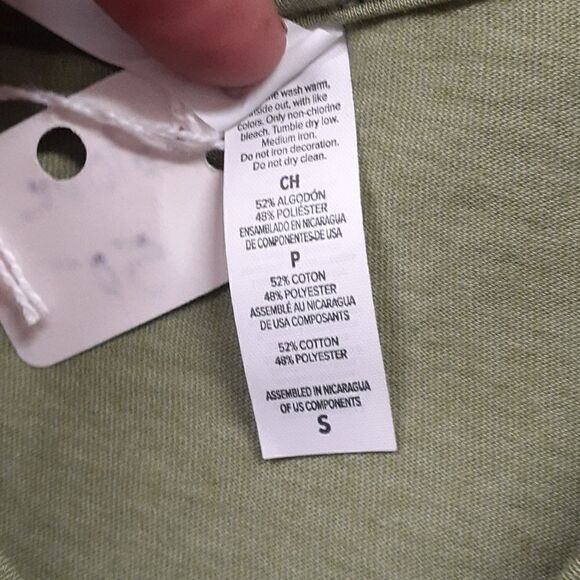 Set of 2- Margaritas made me do it green tee shirt - Picture 4 of 5